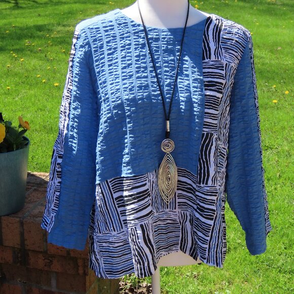 Habitat Top - Picture 6 of 6